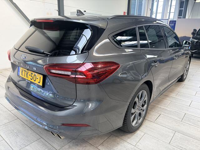 Ford FOCUS Wagon EcoBoost Hybrid 155 pk ST Line X | Winter Pack | Matrix LED | Adapt. Cruise | AGR Stoel | Elektrische Achterklep | Winterpack | SYNC 4 |