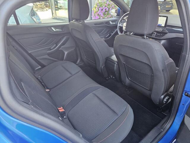 Ford FOCUS Wagon 1.5 EcoBoost ST Line Business | Geen import | Navi | Cruise