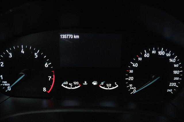 Ford FOCUS 1.0 EcoBoost Titanium Business (CAMERA, NAVIGATIE, CRUISE CONTROL, PARKEERSENSOREN)