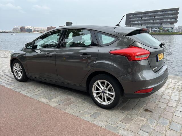 Ford FOCUS 1.0 Lease Edition Navigatie Airco/ecc keurige auto