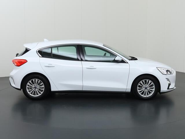 Ford FOCUS 1.0 EcoBoost Titanium Business | Navigatie | Cruise control | Climate Control | Parkeersensoren