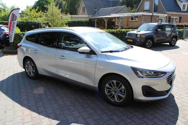 Ford FOCUS 1.0 EcoBoost Hybrid Titanium - Navi - Cruise - Climate - LED