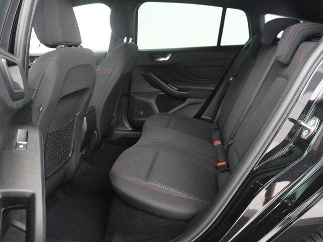 Ford FOCUS Wagon 1.5 EcoBoost ST Line Business | Bang & Olufsen | Cruise control | Navigatie | Bluetooth | Park assist | Climate control | Trekhaak