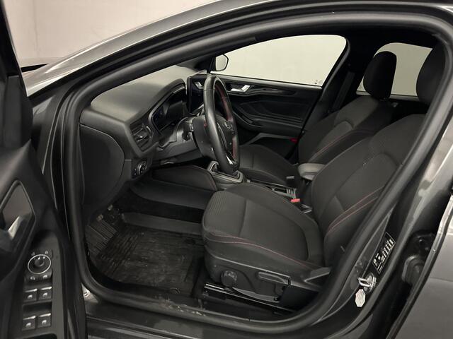 Ford FOCUS Wagon 1.0 EcoBoost Hybrid ST Line X | Winter Pack | Bang & Olufsen Audio | Navigatie |