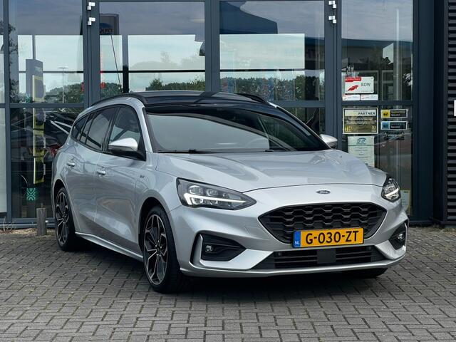 Ford FOCUS 1.0 ECOB. ST L. BNS, Pano, Trekhaak, NAP