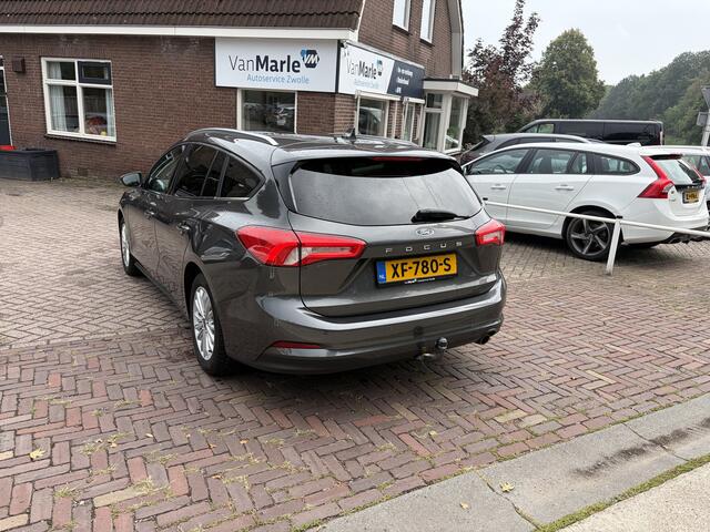 Ford FOCUS Wagon 1.0 EcoBoost Titanium Business TREKHAAK WINTER PACK PDC CARPLAY