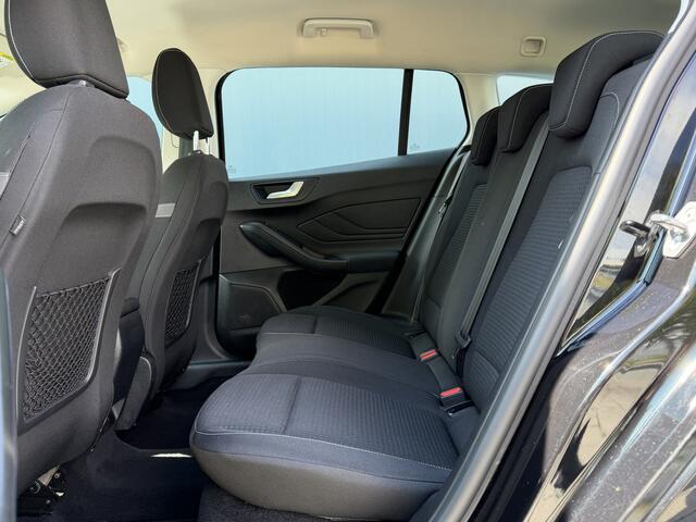 Ford FOCUS Wagon BWJ 2022 | 1.0T 124PK HybT Titanium NW MODEL | AIRCO | NAVI | CARPLAY | FULL LED | PDC 2X | SPORTSTOELEN | CRUISE |