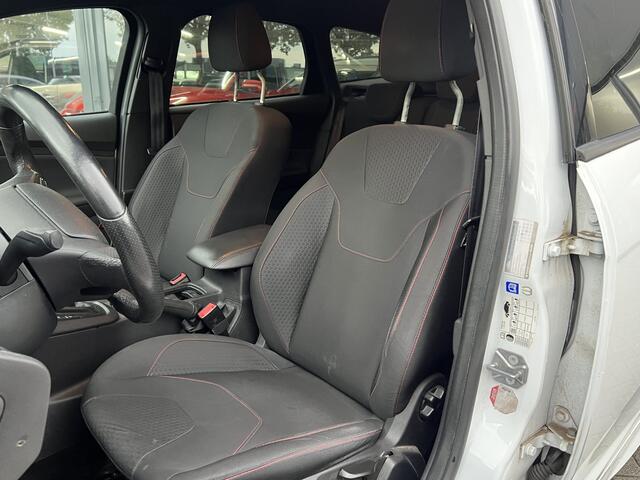 Ford FOCUS Wagon 1.0 ST-Line | Nieuw binnen | Stoel en stuurverwarming | Navi | PDC | 141 PK
