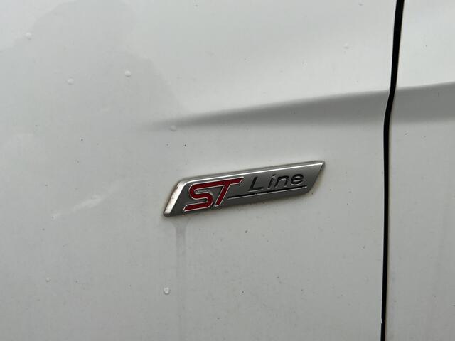 Ford FOCUS Wagon 1.0 ST-Line | Nieuw binnen | Stoel en stuurverwarming | Navi | PDC | 141 PK