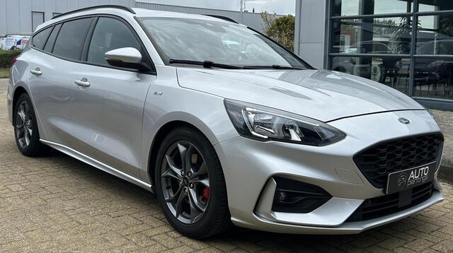 Ford FOCUS Wagon 1.5 EcoBoost ST Line Business 182PK | Volledig Dealeronderhouden | 2e Eigenaar | NL AUTO | NAP | Wegklapbare Trekhaak | Elektrische Stoel | Half Leder | Stoelverwarming | Stuurverwarming | Voorruitverwarming | Navigatie |