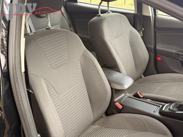 Ford FOCUS Wagon 1.0 Titanium