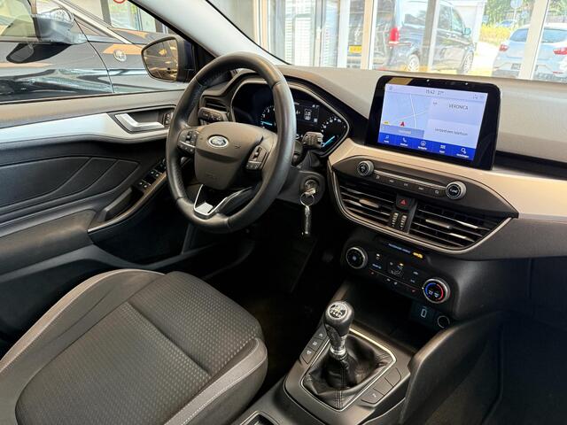 Ford FOCUS Wagon 1.0 EcoBoost Business * Carplay * Navi * Garantie
