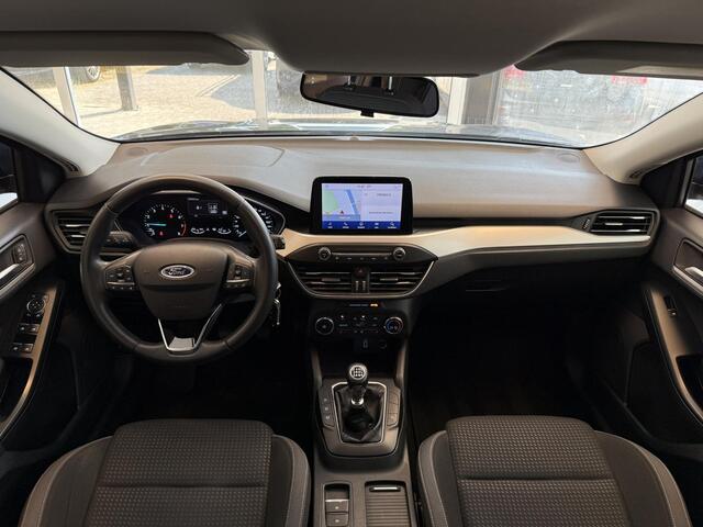 Ford FOCUS Wagon 1.0 EcoBoost Business * Carplay * Navi * Garantie
