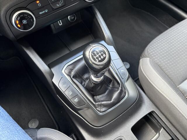 Ford FOCUS 1.0 EcoBoost Trend Edition Business / NAVI / CRUISE / TREKHAAK / 127dkm! NAP!