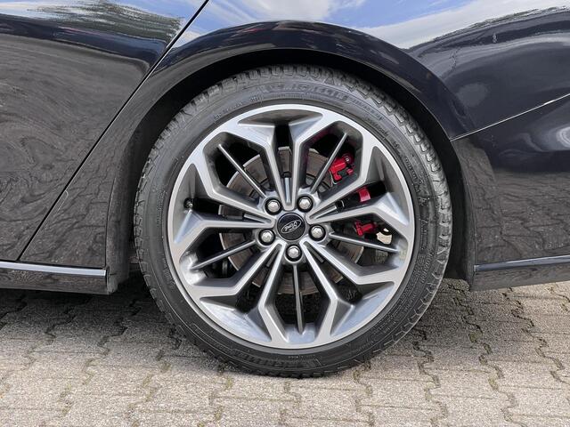 Ford FOCUS Wagon 1.0 EcoBoost Hybrid ST Line X 155pk Automaat | Trekhaak | 18 inch | Bang&Olufsen | Adaptive cruise control | Elektrisch achterklep
