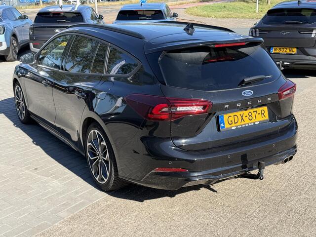 Ford FOCUS Wagon 1.0 EcoBoost Hybrid ST Line X 155pk | Driver Assistance Pack | Trekhaak afneembaar | AGR stoel | 18 inch Lichtmetaal | Winterpack