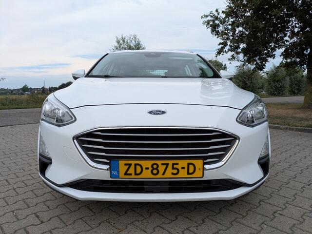 Ford FOCUS 1.0 EcoBoost Trend Edition Business I Nieuwe distributie! I Elek. Trekhaak I Stoelv.w. I Navi I Clima I Cruise I Lane assist