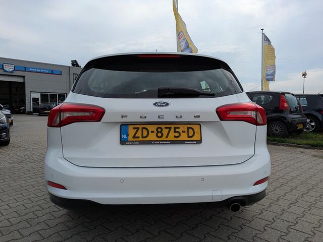 Ford FOCUS 1.0 EcoBoost Trend Edition Business I Nieuwe distributie! I Elek. Trekhaak I Stoelv.w. I Navi I Clima I Cruise I Lane assist