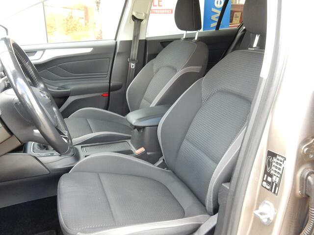 Ford FOCUS Wagon 1.5 120PK EcoBlue Trend Edition Business | 1e eigenaar | Dealeronderhouden | Zeer Zuinig | Ruim |