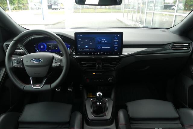 Ford FOCUS 2.3 EcoBoost ST-X TRACK PACK, HUD, WINTER PACK, ADAPT. CRUISE, CLIMA, NAVI, CAMERA, PDC V&A, APPLE CARPLAY/ANDROID AUTO, BLIS, KEYLESS, B&O, ELEKT. STOELEN, 30.704KM