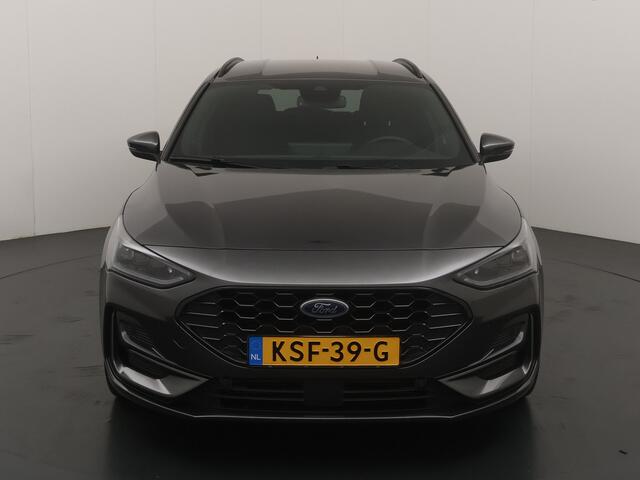 Ford FOCUS Wagon EcoBoost Hybrid 155 pk ST-Line X | Winterpack | AGR | Adapt. cruise | El. a. klep | Matrix LED | Groot scherm | 4 seiz. banden