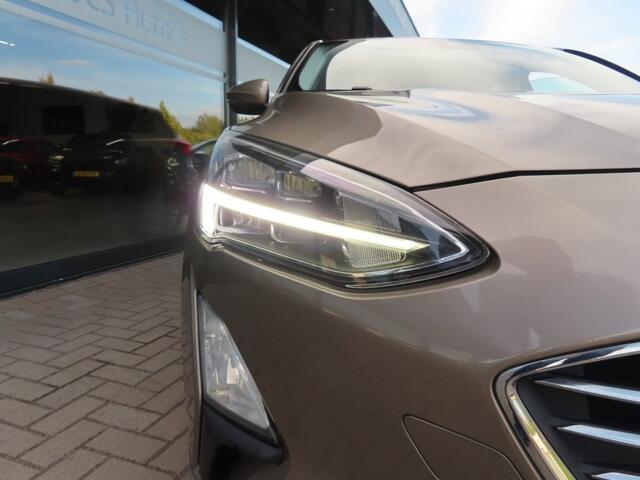 Ford FOCUS 1.0 Titanium Business Ecc Cruise Navi Trekhaak 2019