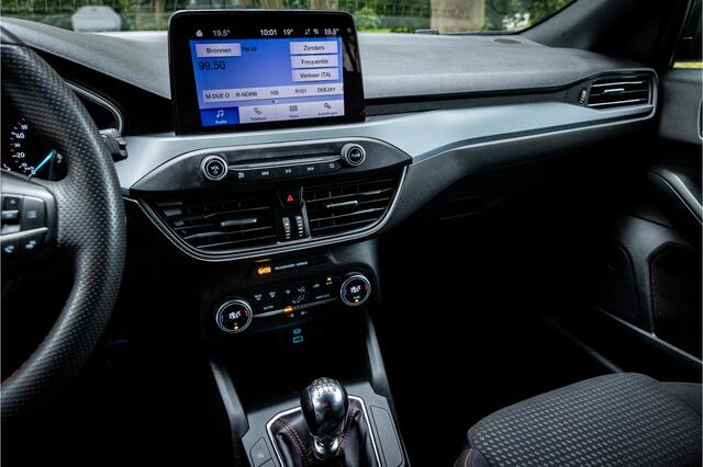 Ford FOCUS Wagon 1.0 EcoBoost Hybrid ST Line Camera