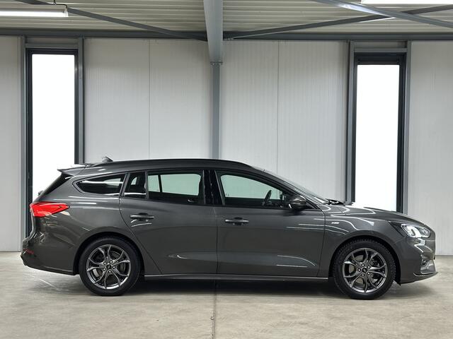 Ford FOCUS Wagon 1.0 EcoBoost ST Line Business | Winter pakket| Navi | Camera |