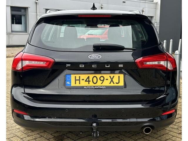 Ford FOCUS Wagon 1.0 EcoBoost Titanium Business 125PK | 2e Eigenaar | NL AUTO | NAP | Dealeronderhouden | Elektrische Trekhaak | Parkeersensoren | Carplay | Navigatie | Cruise Control | Navigatie |
