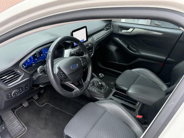 Ford FOCUS Wagon 1.0 EcoBoost Hybrid Titanium X Business Bj 2020 Schuifdak,Pdc,Navi,Clima