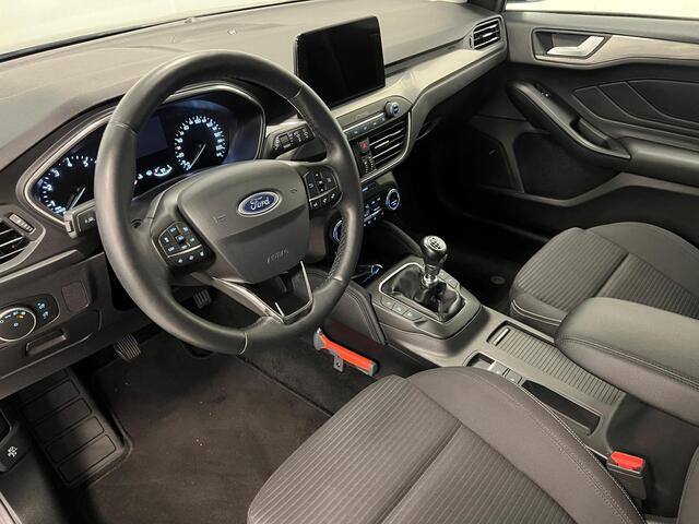 Ford FOCUS 1.0 EcoBoost Titanium Business Stoel-stuurverw. / Navi / Cruise.C /
