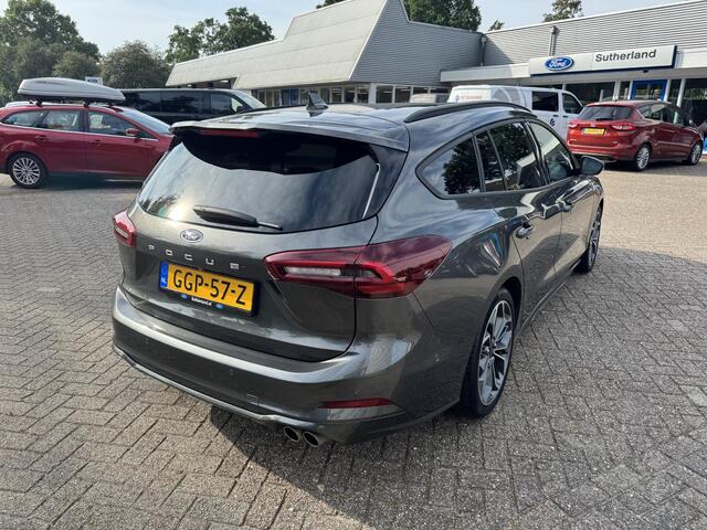 Ford FOCUS Wagon 1.0 EcoBoost Hybrid ST Line X 155pk Automaat | Driver Assistance Pack | Trekhaak afneembaar | AGR stoel | 18 inch Lichtmetaal | Winterpack | Bang&Olufsen | Elektrsiche achterklep