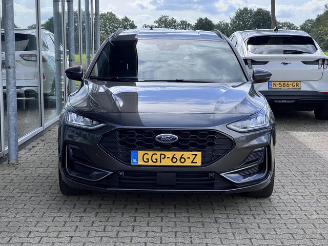 Ford FOCUS Wagon 1.0 EcoBoost Hybrid ST Line X Hybrid ST Line X 155pk Automaat | Driver Assistance Pack | Trekhaak afneembaar | AGR stoel | 18 inch Lichtmetaal | Winterpack | Bang&Olufsen | Elektrsiche achterklep