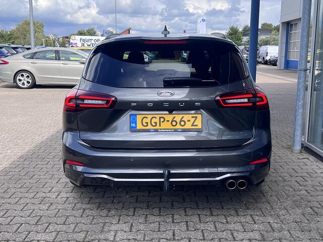 Ford FOCUS Wagon 1.0 EcoBoost Hybrid ST Line X Hybrid ST Line X 155pk Automaat | Driver Assistance Pack | Trekhaak afneembaar | AGR stoel | 18 inch Lichtmetaal | Winterpack | Bang&Olufsen | Elektrsiche achterklep