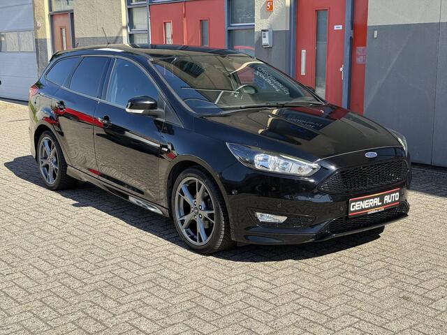 Ford FOCUS Wagon 1.0 Titanium ST-Line, Parkassist, Camera,Navigatie