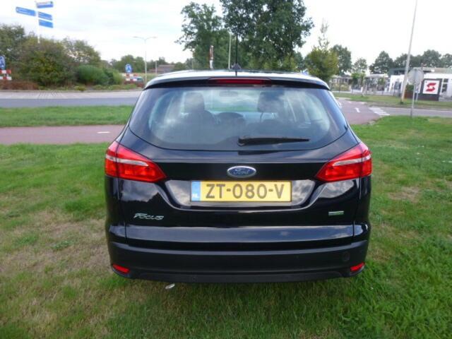 Ford FOCUS 1.0 TITANIUM