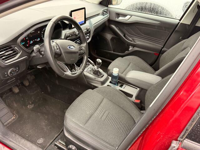 Ford FOCUS Wagon 1.0 EcoBoost Active Business 125pk Wegklapbare Trekhaak | Achteruitrijcamera | Cruise control | Apple Carplay & Android auto | Metaal lak