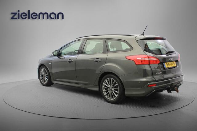 Ford FOCUS Wagon 1.0 ST-Line - Carplay, Navi, Cruise, Clima, Trekhaak