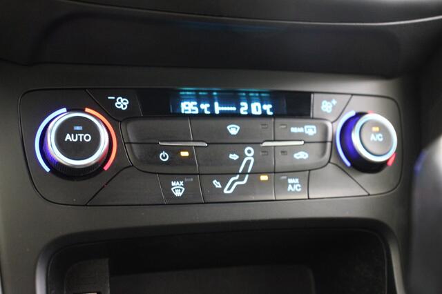 Ford FOCUS Wagon 1.0 ST-Line - Carplay, Navi, Cruise, Clima, Trekhaak
