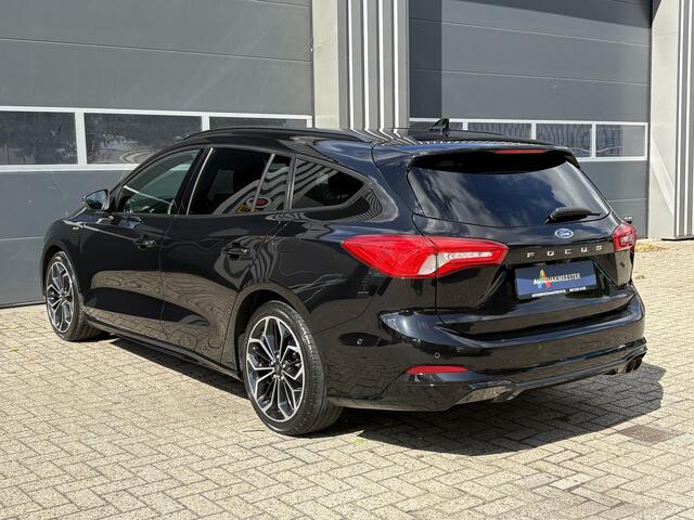 Ford FOCUS Wagon 1.5 EcoBoost ST Line Business Automaat | Navi | LED | Carplay/Android | Camera | 18'' | Winter Pakket | Interesse? Bel of App naar: 06 30 51 05 90