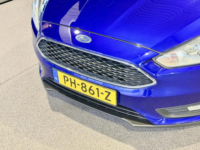 Ford FOCUS Wagon 1.0 Lease Edition Navigatie | Airco | Cruise