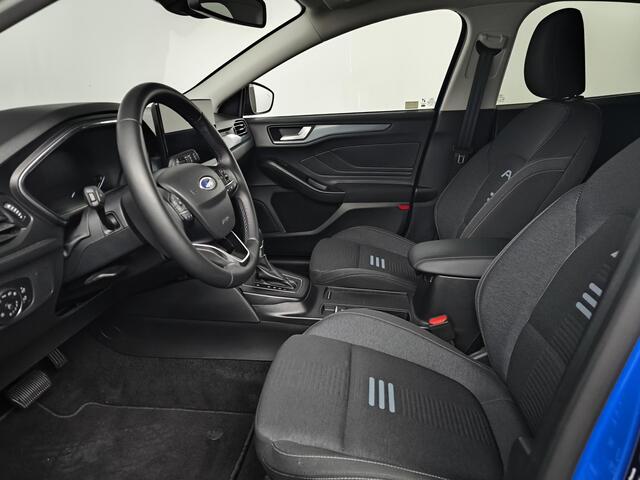 Ford FOCUS 1.0 EcoBoost Hybrid Active X | Stoelverwarming | Camera | Navigatie | Adaptive Cruise Control |