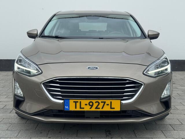 Ford FOCUS EcoBoost Titanium Business | Trekhaak | Winter Pack | Camera | B&O | Adapt. Cruise | Full LED | Dealeronderhouden |