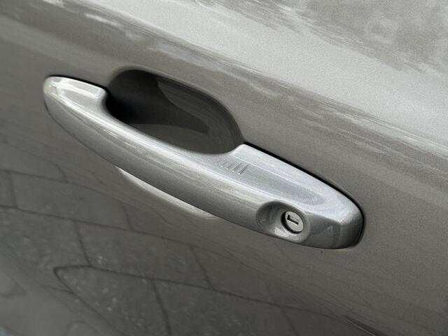 Ford FOCUS EcoBoost Titanium Business | Trekhaak | Winter Pack | Camera | B&O | Adapt. Cruise | Full LED | Dealeronderhouden |