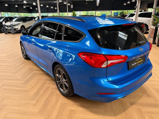 Ford FOCUS Wagon 1.0 EcoBoost. ST LINE. Titanium X Business