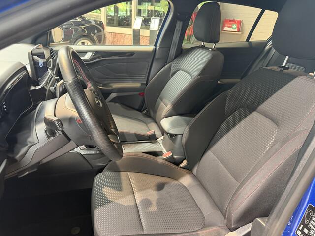 Ford FOCUS Wagon 1.0 EcoBoost. ST LINE. Titanium X Business