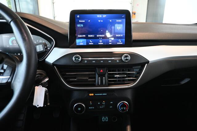Ford FOCUS Wagon 1.5 EcoBlue Trend Edition Business Nap! Clima Cruise control Navigatie PDC 1e Eigenaar! Inruil Mogelijk!