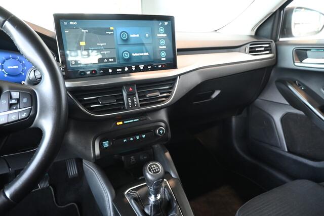 Ford FOCUS Wagon 1.0 EcoBoost Hybrid Titanium X Nap! Cruise Clima Full LED Trekhaak CarPlay Navigatie Inruil Mogelijk!