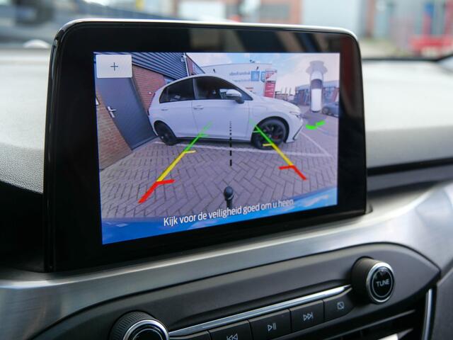 Ford FOCUS 1.0 EcoBoost Titanium X Business | PANODAK | CAMERA | WINTERPACK | TREKHAAK |