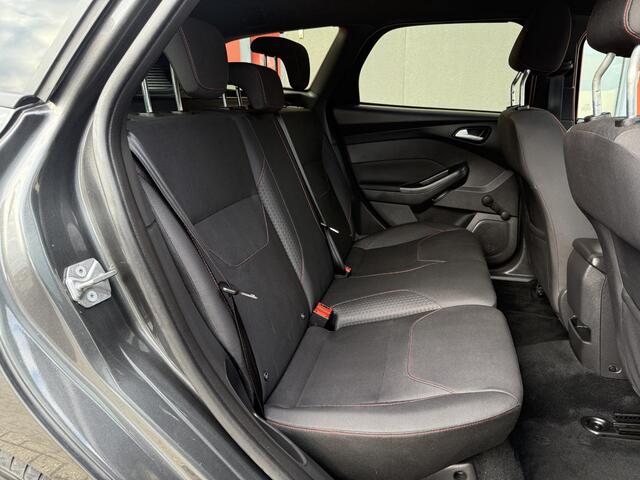 Ford FOCUS Wagon 1.0 EcoBoost ST Line, Navi, Nieuwe Distributieriem